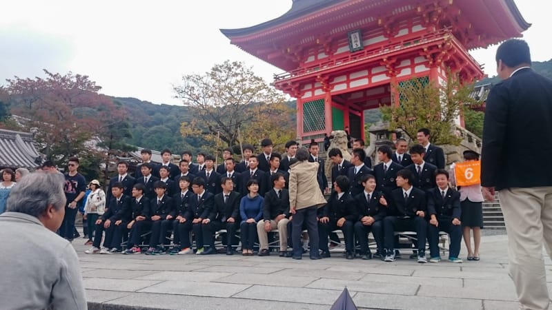清水寺門前學生合照