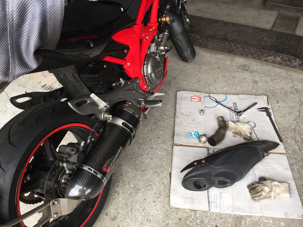 yoshimura alpha gladius 05