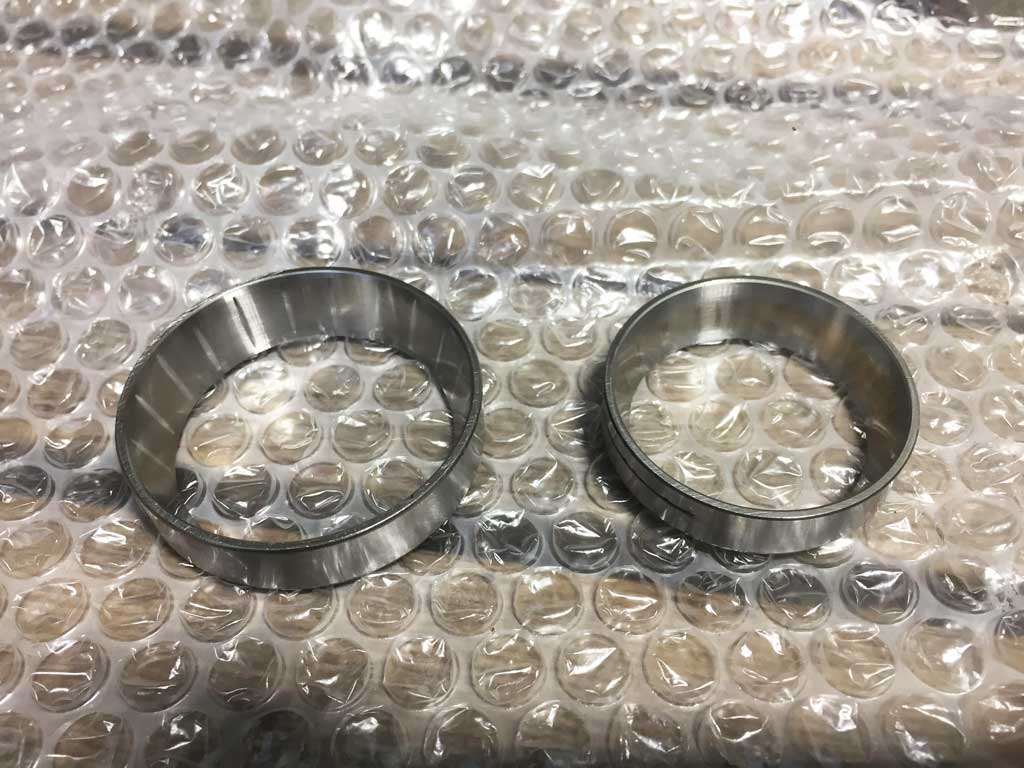 steering bearings 13