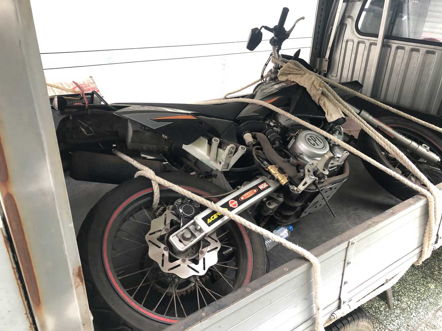 SM250 in truck